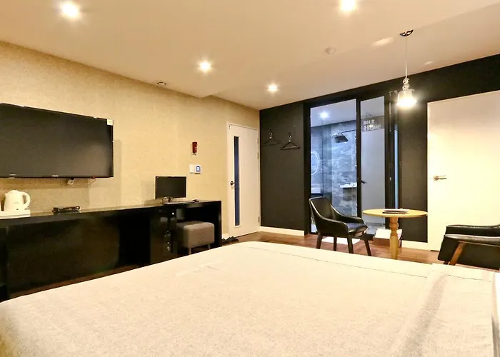 Hotel Hotel Home