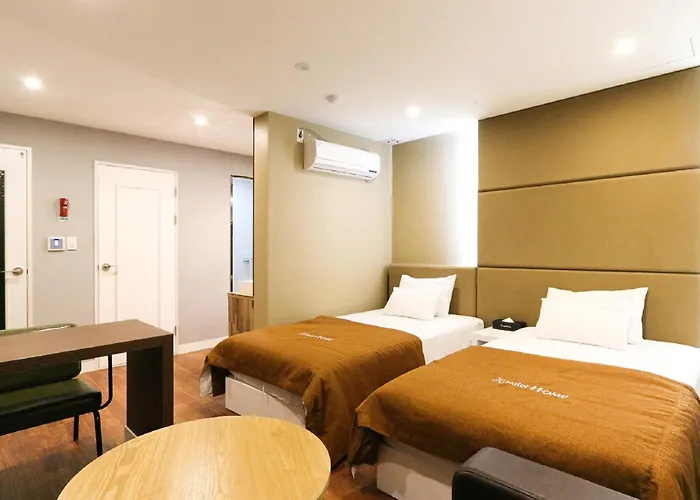 Hotel Home Hotel 3*
